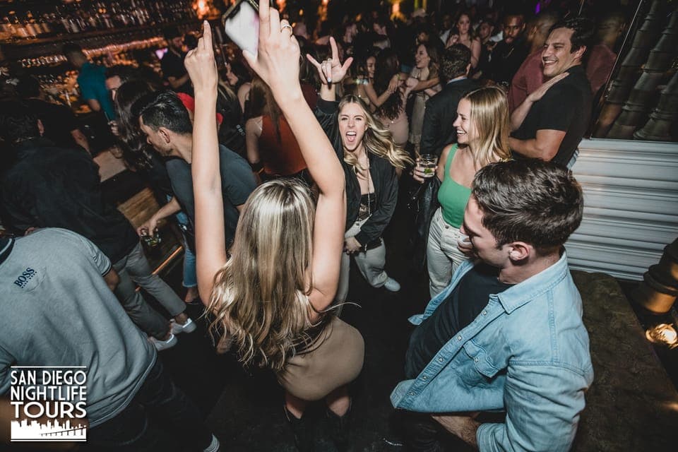 Gaslamp Quarter Drink, Mingle & Dance Club Tour Gallery Image 3