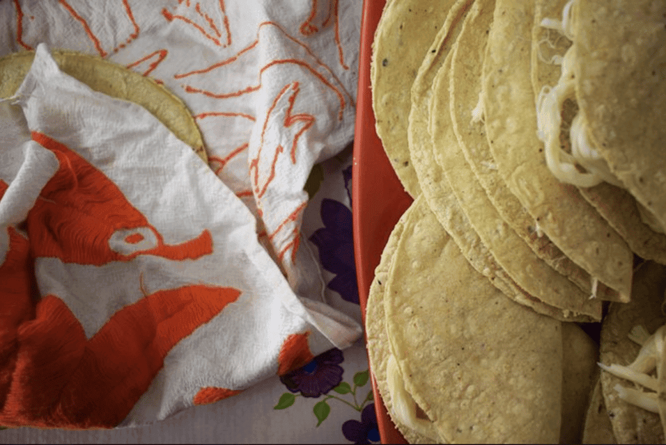 Learn to Cook Mexican Salsas Gallery Image 3