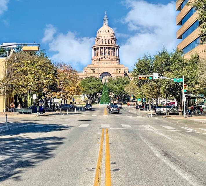 City + Hill Country Non-Stop Panoramic Tour Gallery Image 4