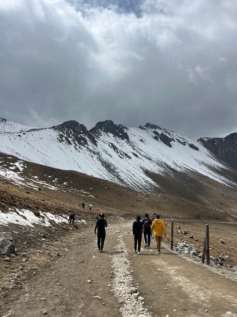 Nevado de Toluca volcano, craters, and summit Gallery Image 1
