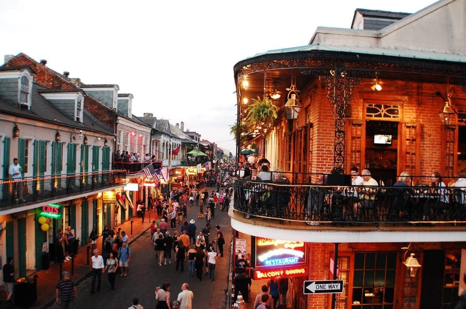 6. Private New Orleans Panoramic: With Drink and Souvenir - Image 6