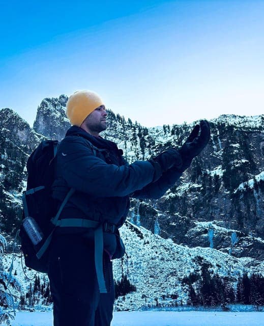 Discover Heather Lake, a magical lake 2 hours from Seattle Gallery Image 3