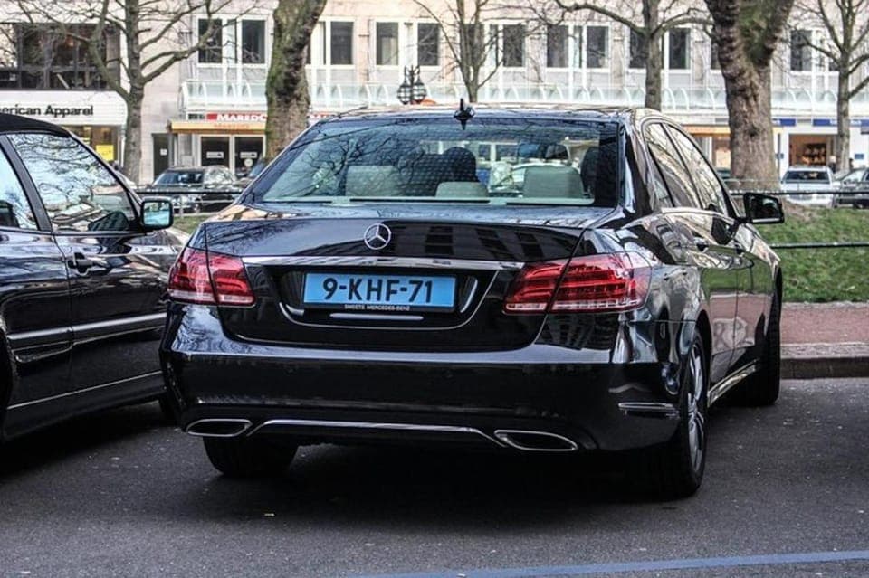 Private Transfer from Or To Schiphol Airport Gallery Image 2