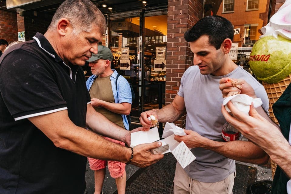 Chinatown and Little Italy Food Tour Gallery Image 4