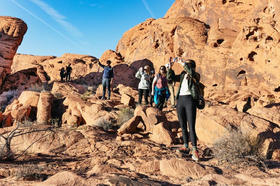 46. Valley of Fire Guided Hike with Drinks and Snacks - Image 46