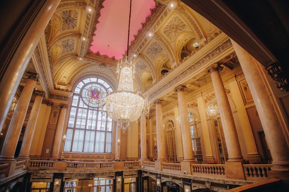 The Chicago Theatre Tour Experience Gallery Image 3