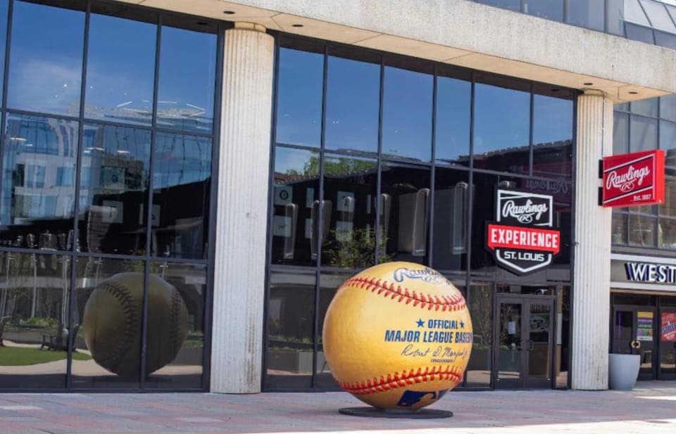 Private Baseball History & Fan Experience Gallery Image 2