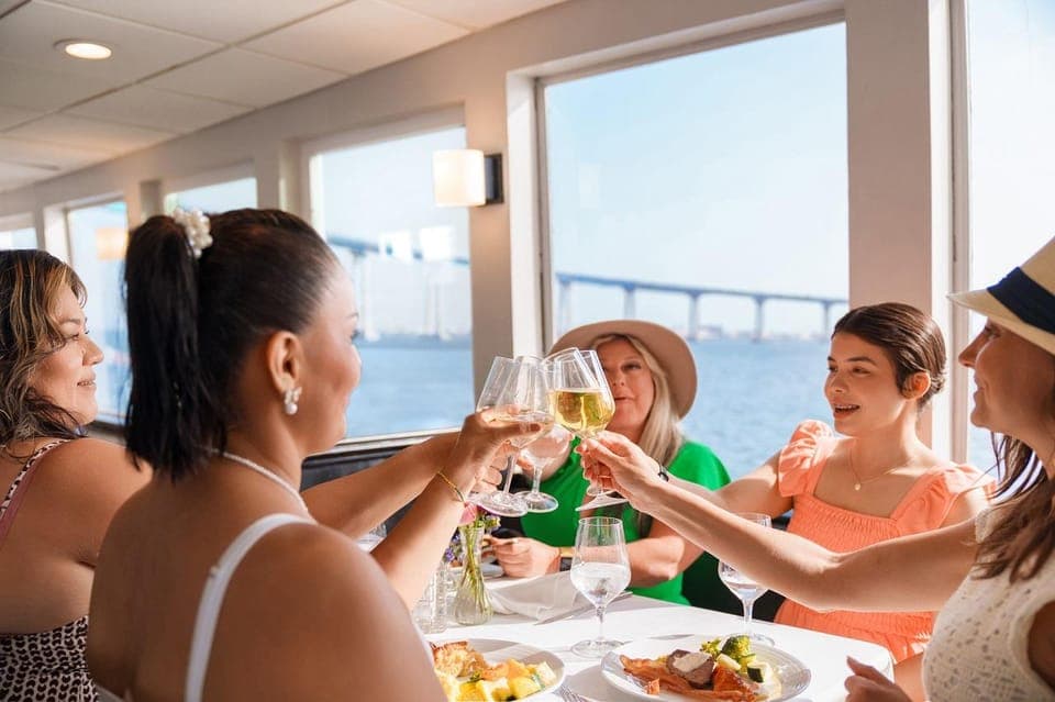 16. City Cruises Buffet Breakfast and Brunch Cruise - Image 16