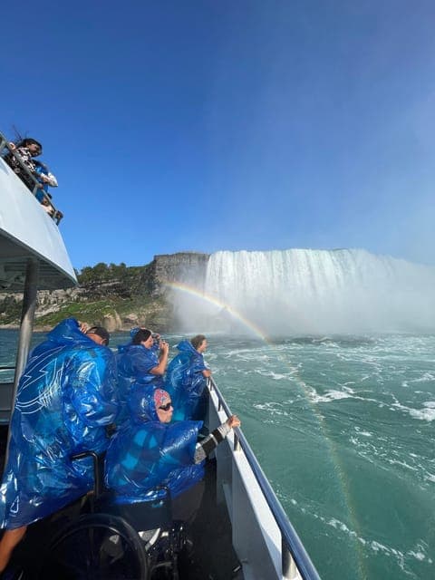 Maid of the Mist & Jetboat Ride + Lunch (Ice cream Included) Gallery Image 4