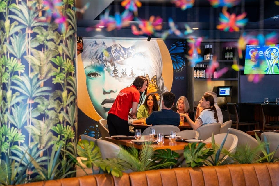 VIP Gastronomic Gastown Walking Food Tour Gallery Image 4