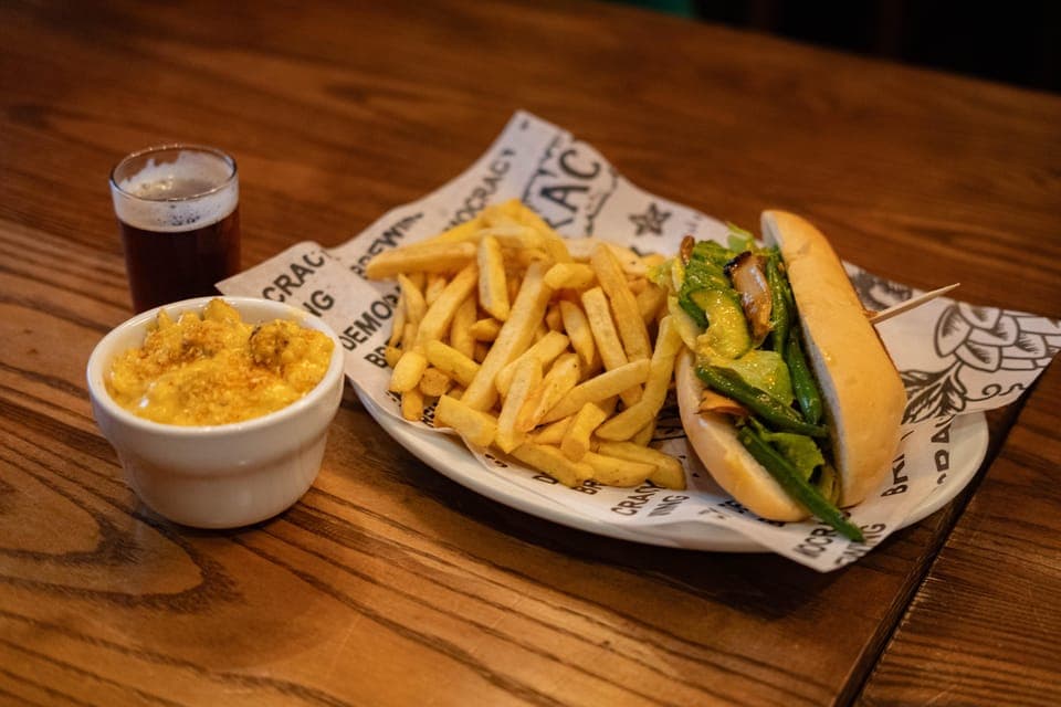 Freedom Trail History Tour and Brewery Taste Gallery Image 4