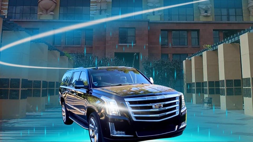 Ontario: International Airport to Anaheim (Disneyland), CA Gallery Image 1