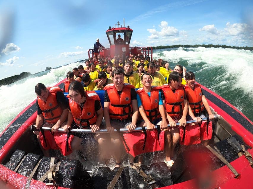 Jet Boating on the Lachine Rapids Gallery Image 3