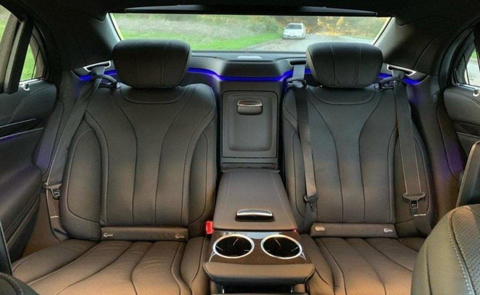 Private Transfer to Kingston City or Queen's Unive… Gallery Image 1