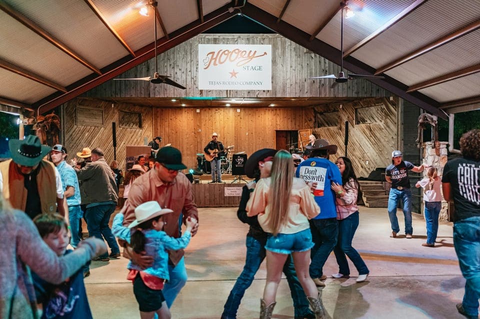 Bulverde: Saturday Night Rodeo General Admission Ticket Gallery Image 4