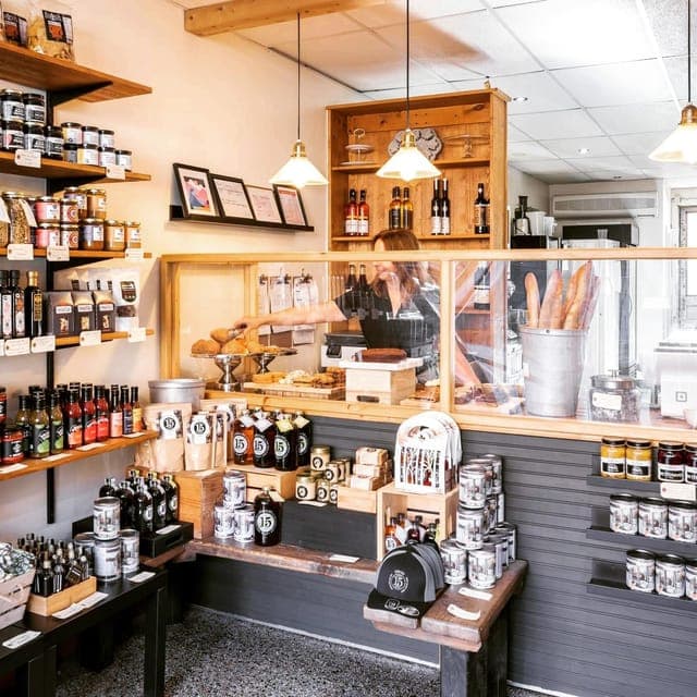 Maple syrup tasting and conference Gallery Image 2