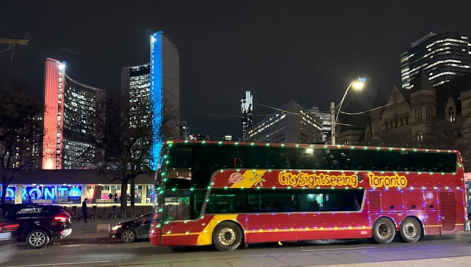 Festive Lights Bus Tour Gallery Image 3