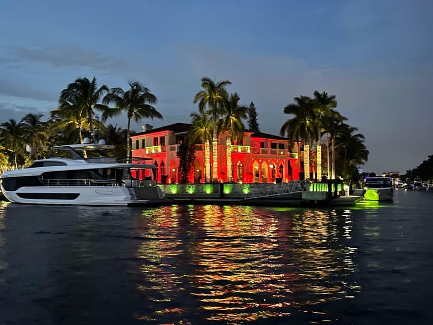 Spectacular Private Boat Tour- Downtown Fort Lauderdale Gallery Image 3