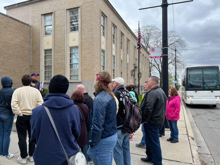 The Devil In The White City Bus Tour Gallery Image 1