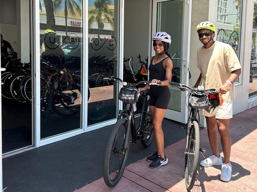 Miami Beach: Bike or eBike Rental with Map Gallery Image 1