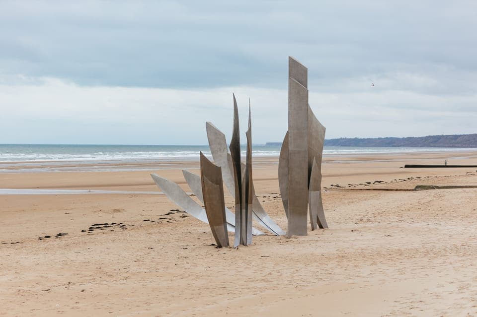 From Paris: Normandy D-Day Landing Beaches Full-Day Tour - Image 1