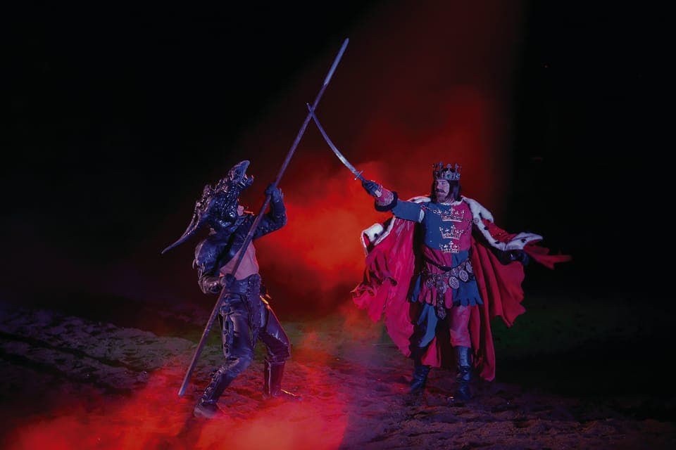 Tournament of Kings Show at Excalibur Gallery Image 3