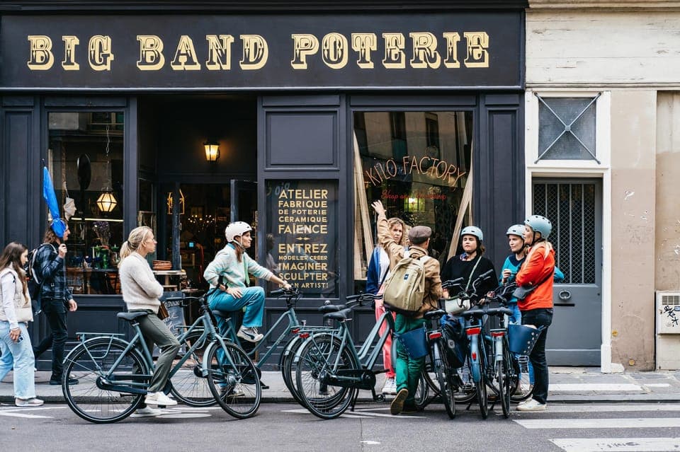 Charming Nooks and Crannies Bike Tour - Image 2