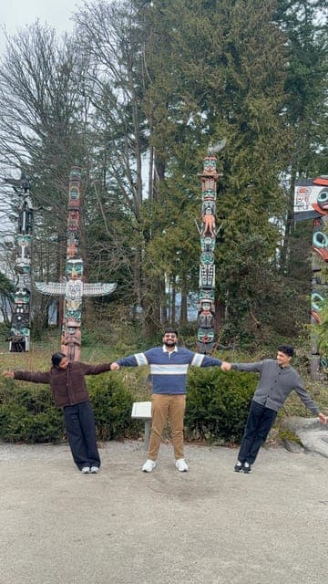 City Car Tour, Stanley Park, Granville Island Gallery Image 1
