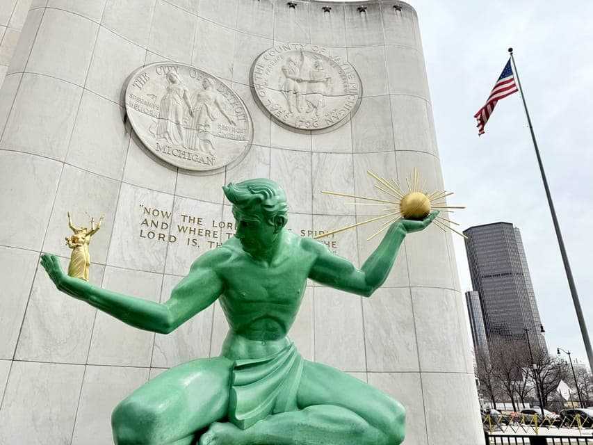 Secret Food Tour with Tastings Gallery Image 2