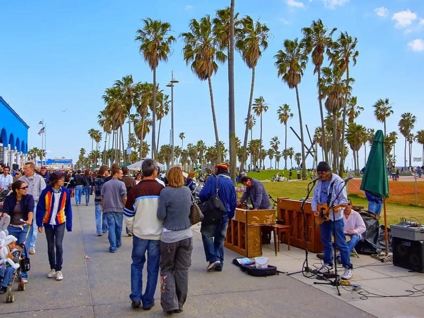 Anaheim: Hollywood Grand Tour with Hotel Pickup Gallery Image 3