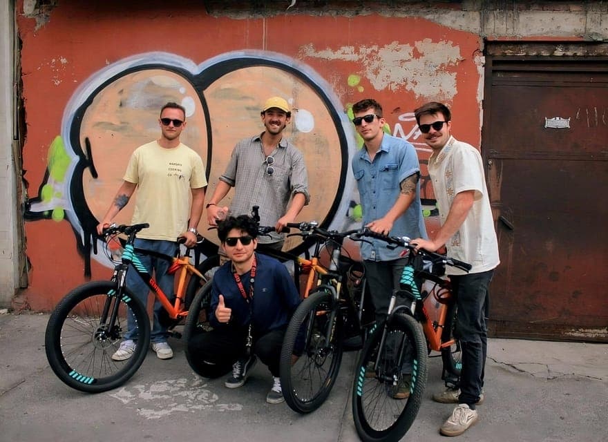 18. City Discovery Bike Rental with Map - Image 18