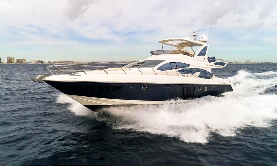 Marina Del Rey: Private Half-Day Azimut Yacht Charter Gallery Image 1