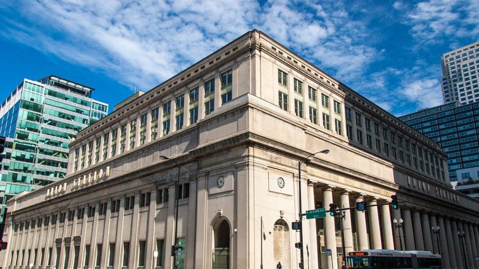From Chicago:Federal building,Coal Mine&More 1 Day Tour Gallery Image 3