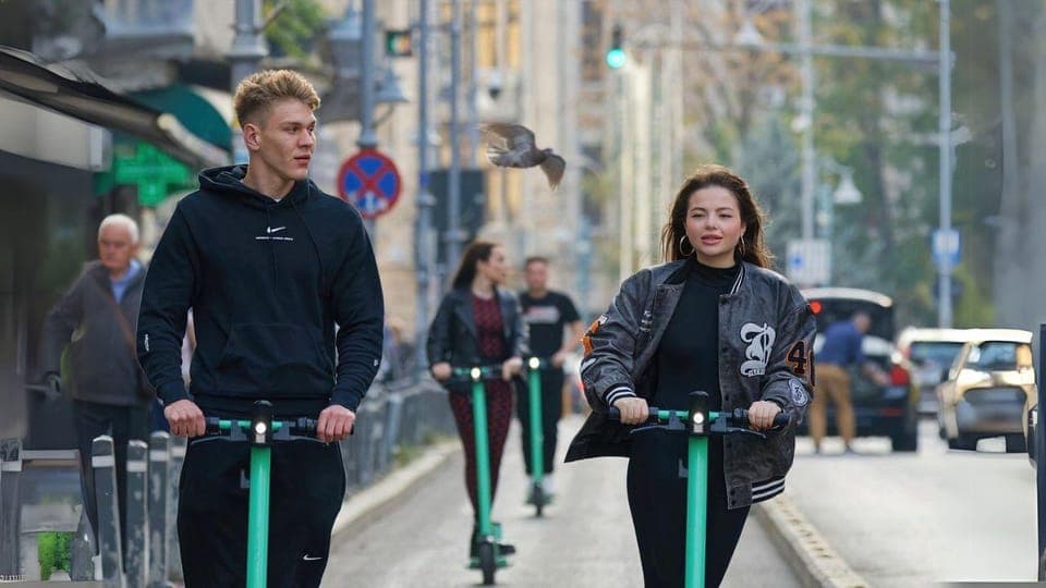 Discover Old Quebec in a different way - on an electric scooter 3h - Image 1