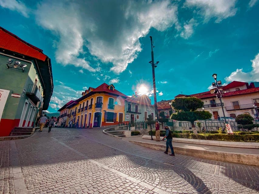 Basaltic Prisms and Real del Monte Tour Gallery Image 2