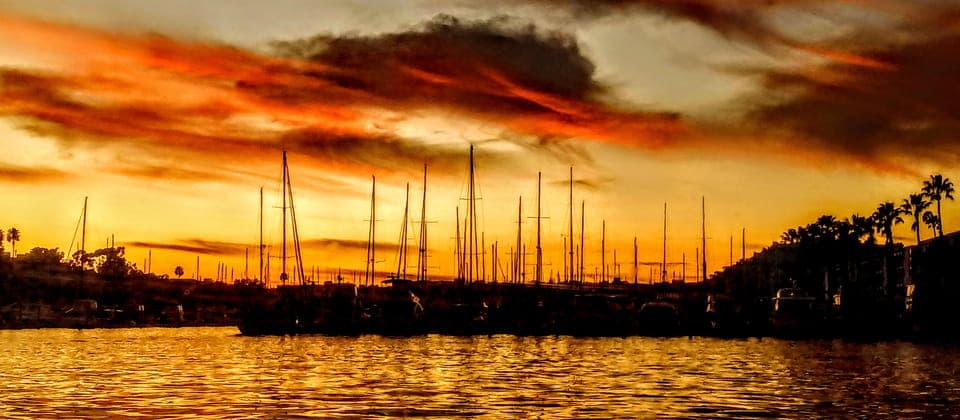 Marina Del Rey: Romantic Cruise, Dinner Charcuterie or Sushi Gallery Image 4
