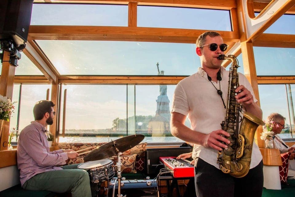 8. Evening Jazz Cruise on the Yacht Manhattan - Image 8