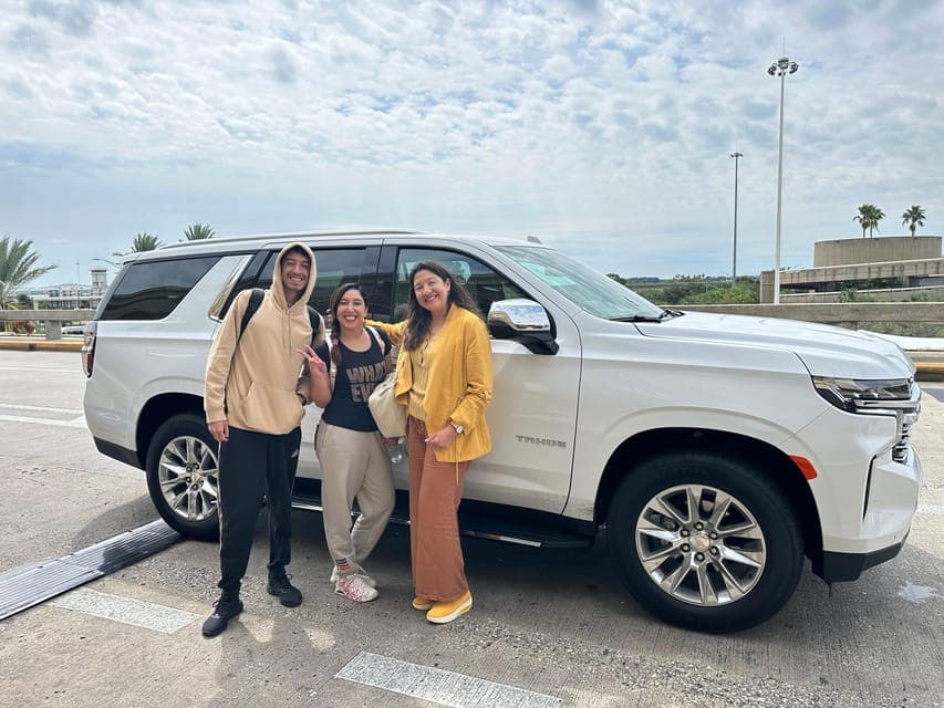 Private Transfer: MCO to Disney, Universal, and Orlando Gallery Image 3