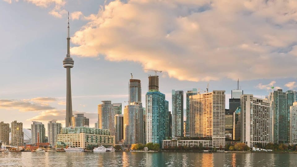 Toronto, Niagara Falls & 1000 Islands Tour Gallery Image 3