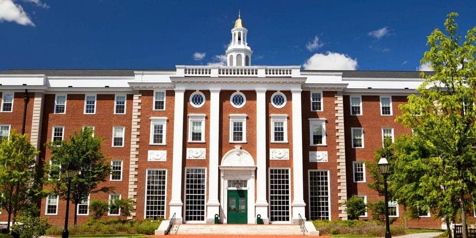 8. Boston 1-Day Harvard, MIT, Prudential Center City Tour - Image 8