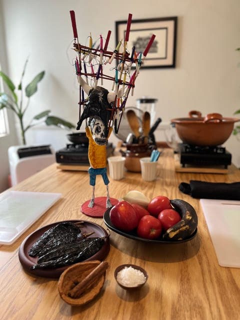 Market tour, cooking class & three-course Mexican feast Gallery Image 2