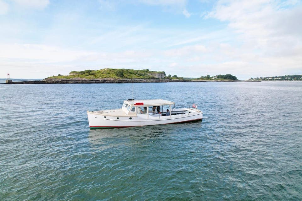 Casco Bay Morning Lighthouse Cruise Gallery Image 4