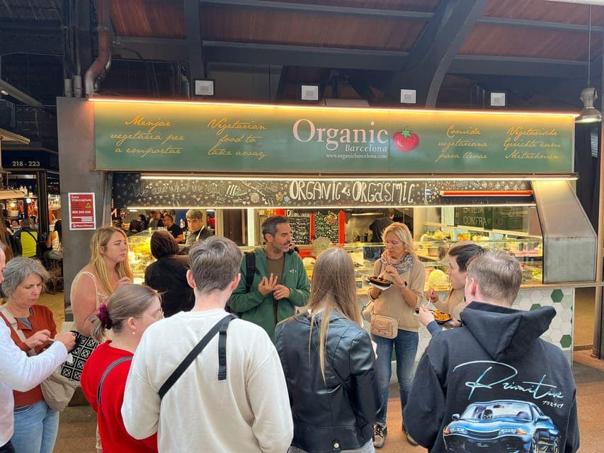 38. Street Food & Sightseeing Tour with Local Market - Image 38