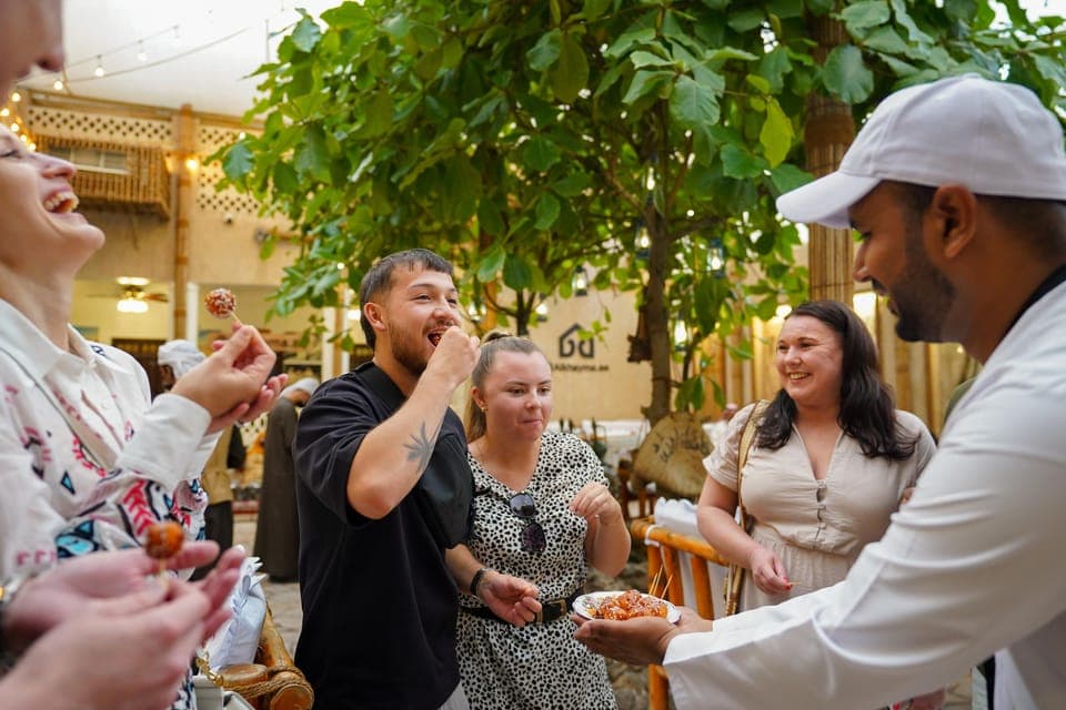 Old Town, Souks, Street Food, Guided Tour & Abra Ride - Image 3