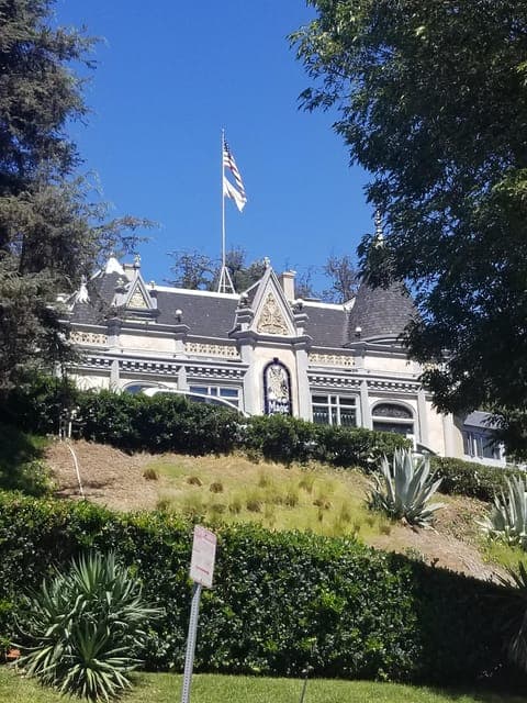 Hollywood Film Studios & TMZ Private Day Tour Gallery Image 4