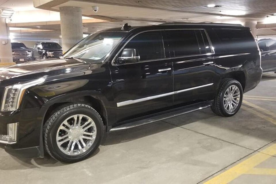 Toronto: Private Pearson Airport Transfers to Niagara Falls Gallery Image 3