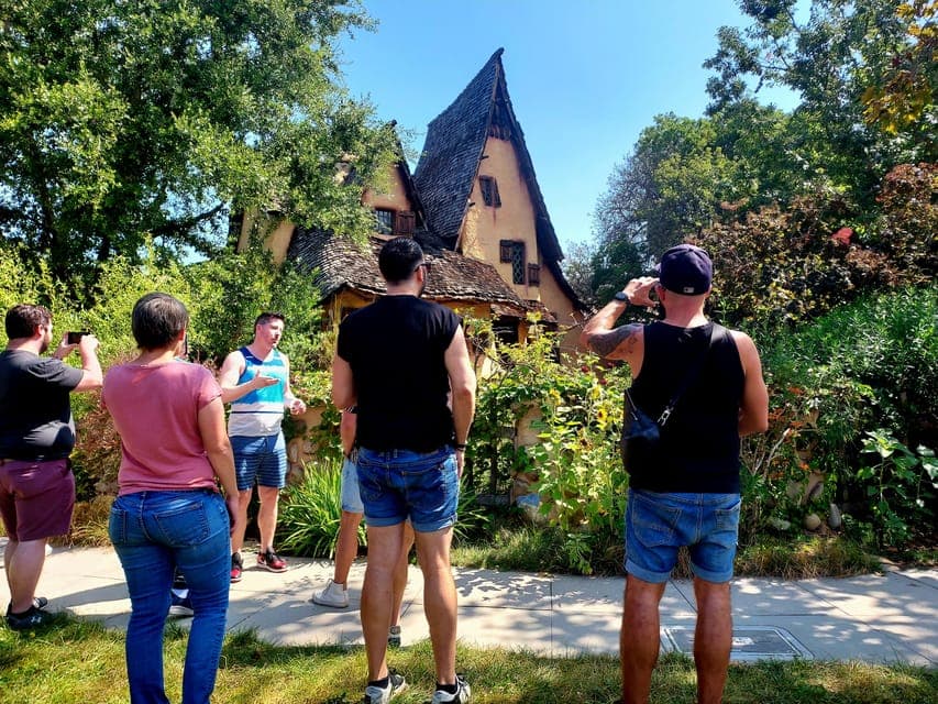 Los Angeles - Gay Sightseeing Booze Bus Tour Gallery Image 4