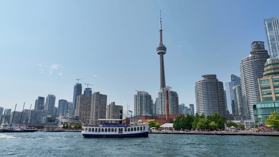 City Views Harbor Cruise Gallery Image 2