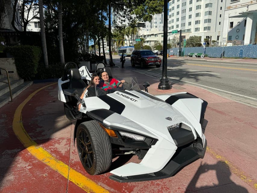 24 Hour Slingshot Rental Miami Gallery Image 4