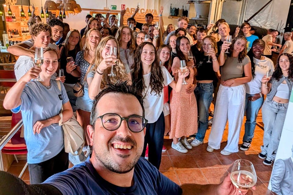 Your Cava, Your Story – Wine workshop experience at Artcava Gallery Image 3